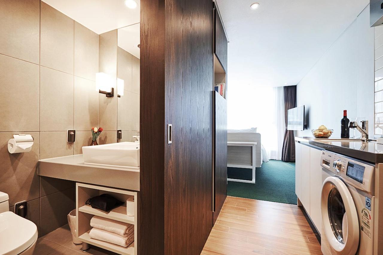 Jeju Pureun Hotel Szogüpho Kültér fotó