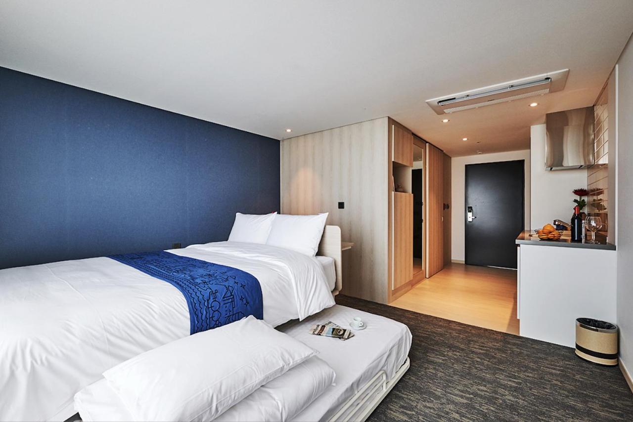 Jeju Pureun Hotel Szogüpho Kültér fotó