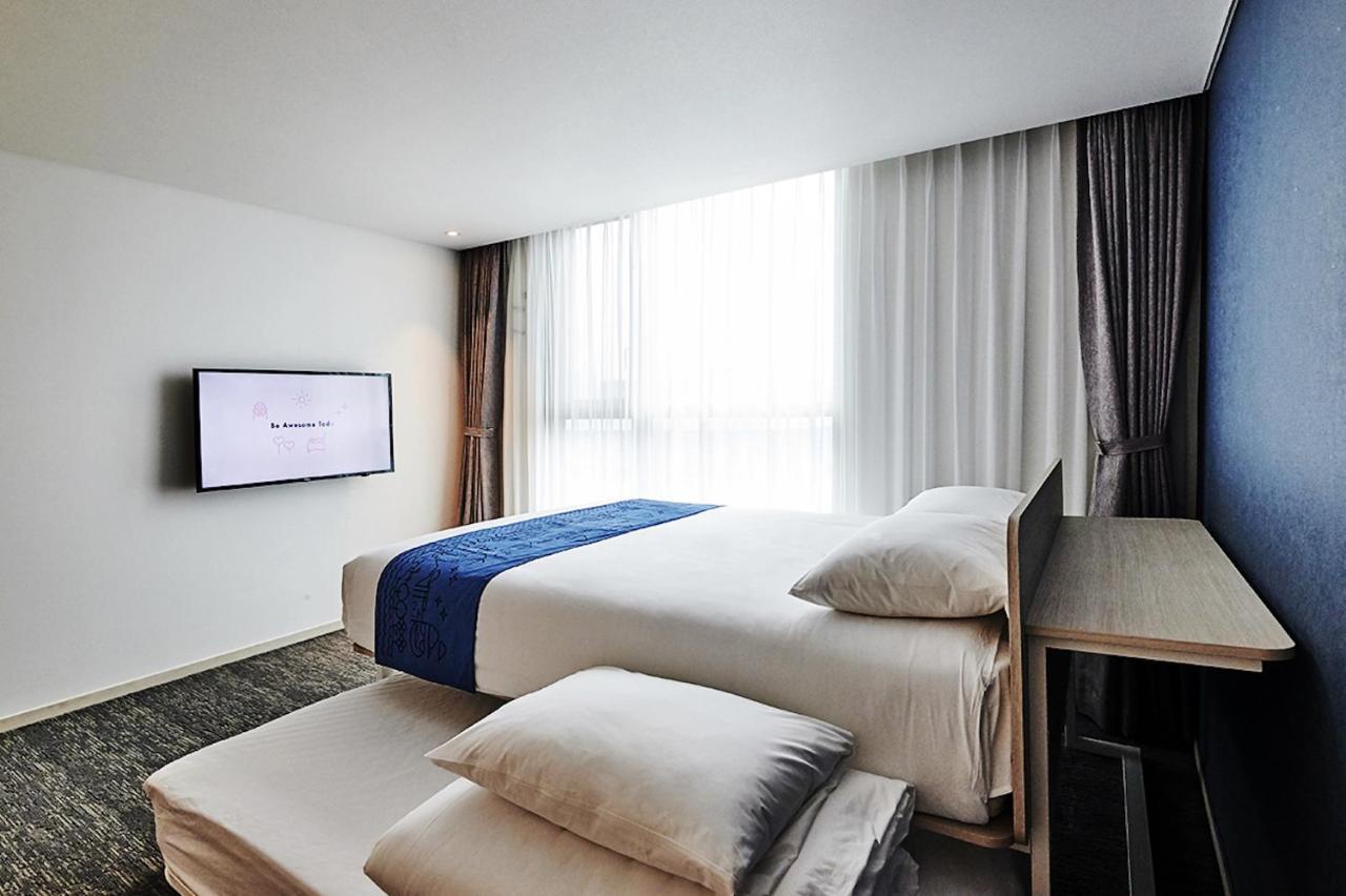 Jeju Pureun Hotel Szogüpho Kültér fotó