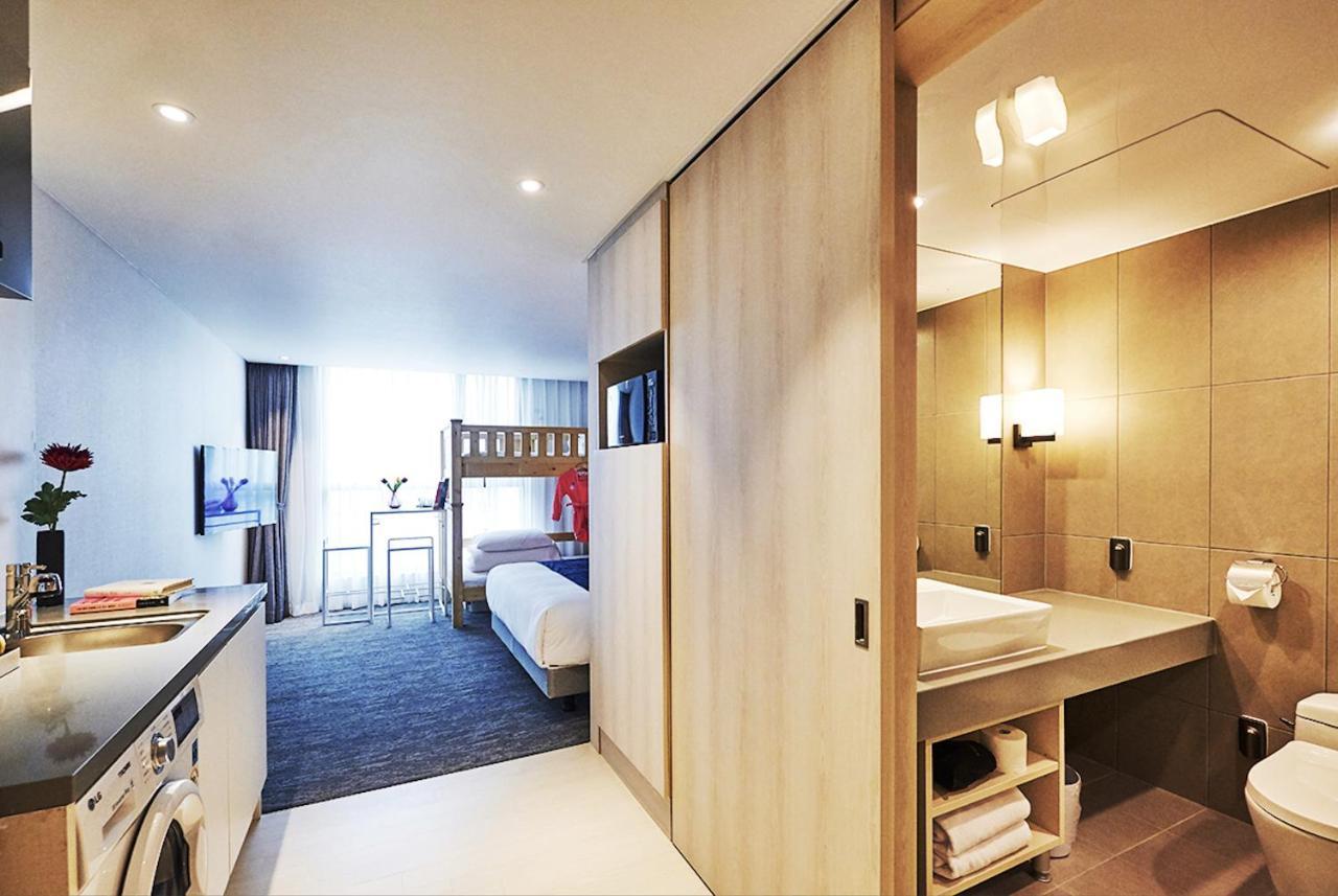 Jeju Pureun Hotel Szogüpho Kültér fotó